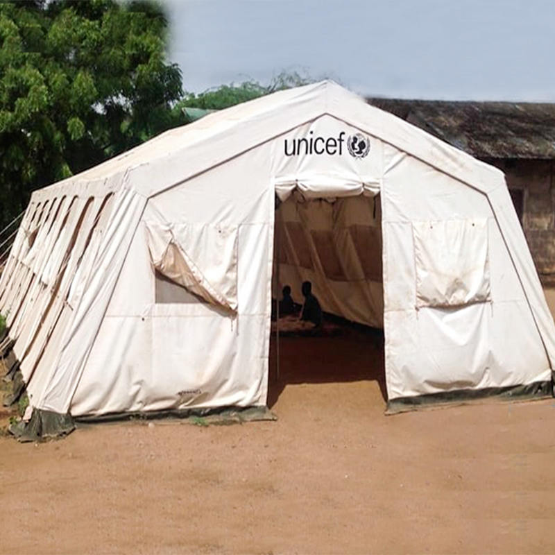 72 متر مربع خيمة Huggy متعددة الأغراض ذات مأوى مؤقت ومثبت بالأشعة فوق البنفسجية معيار UNICEF